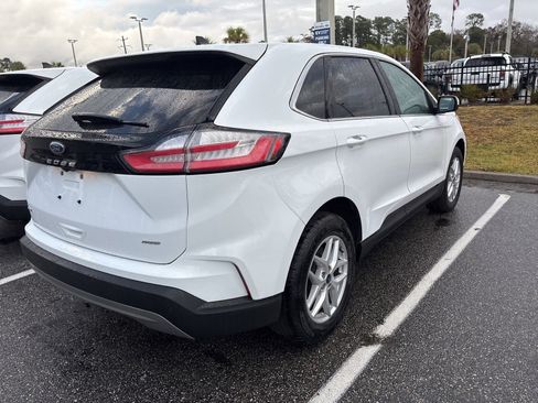 Used 2022 Ford Edge SEL image 3