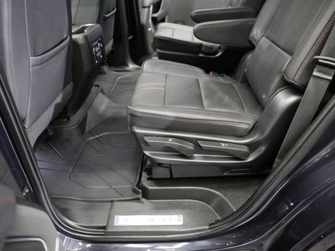 Used 2023 Chevrolet Tahoe RST w/ Luxury Package image 23