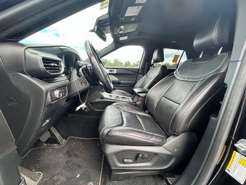 Used 2021 Ford Explorer ST w/ Equipment Group 401A AWD/4WD image 14