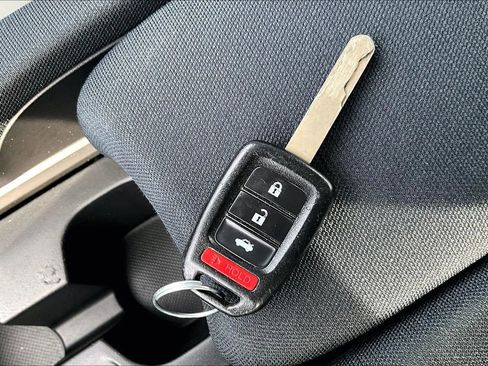 Used 2016 Honda Civic LX image 10