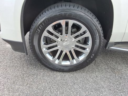 Certified 2016 Cadillac Escalade ESV 2WD image 10
