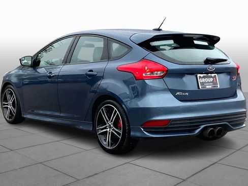 Used 2018 Ford Focus ST w/ Equipment Group 402A image 11