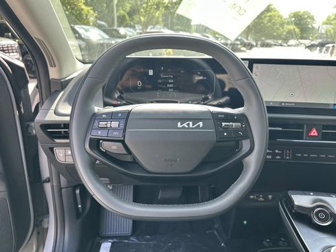 New 2026 Kia EV6 Light RWD image 17