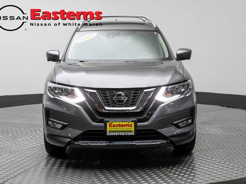 Used 2019 Nissan Rogue SV w/ Sun & Sound Touring Package AWD/4WD image 2