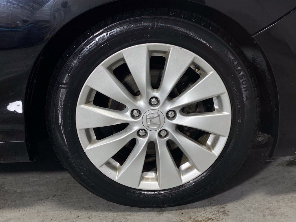 Used 2015 Honda Accord Touring image 10