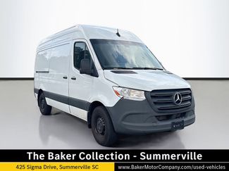 Used 2024 Mercedes-Benz Sprinter 2500 video 1