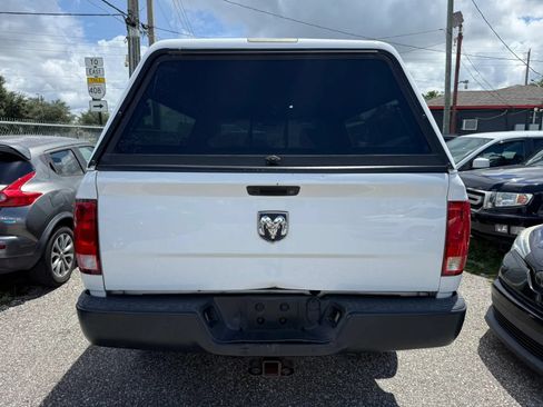 Used 2018 RAM 2500 Tradesman w/ Power & Remote Entry Group RWD image 3