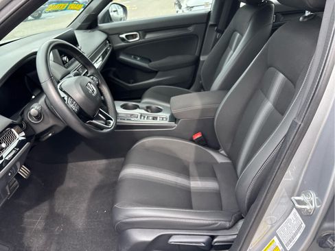 Used 2024 Honda Civic Sport image 8