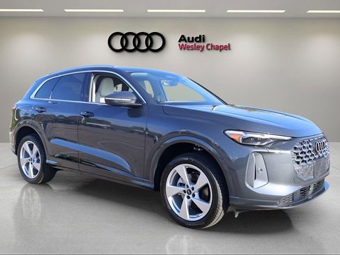 New 2025 Audi Q5 Premium Plus image 7