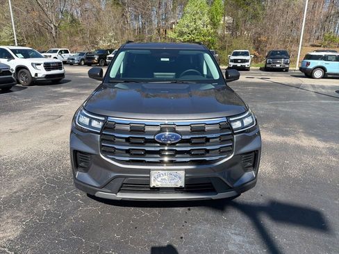 New 2026 Ford Explorer Active image 8