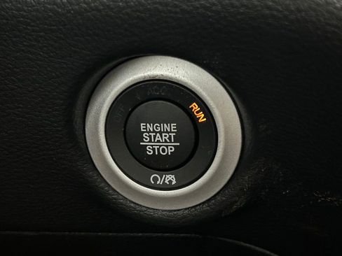 New 2026 Chrysler Pacifica Limited w/ S Appearance Package FWD image 45