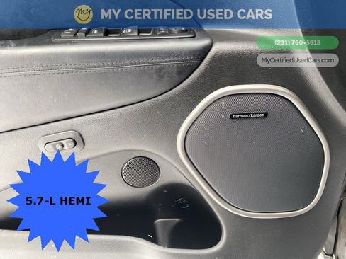 Used 2017 Jeep Grand Cherokee Summit w/ Platinum Series Group image 12