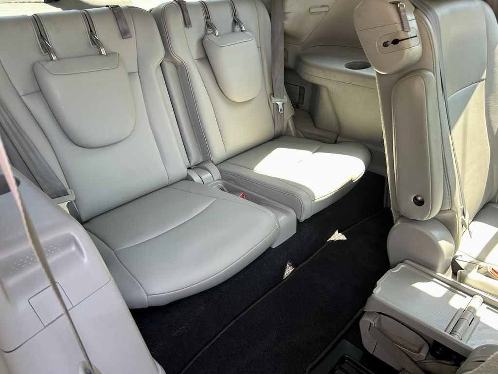 Used 2012 Toyota Highlander Limited w/ Tow Pkg AWD/4WD image 13