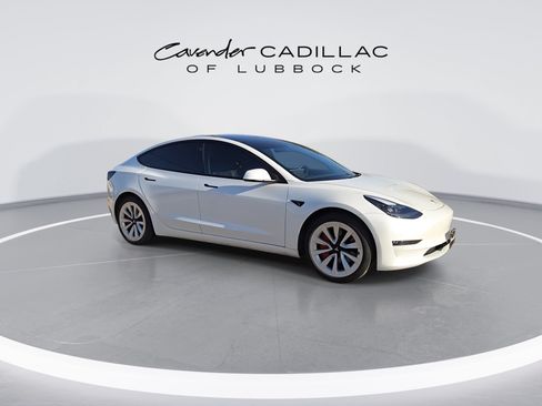 Used 2022 Tesla Model 3 Long Range AWD/4WD image 2