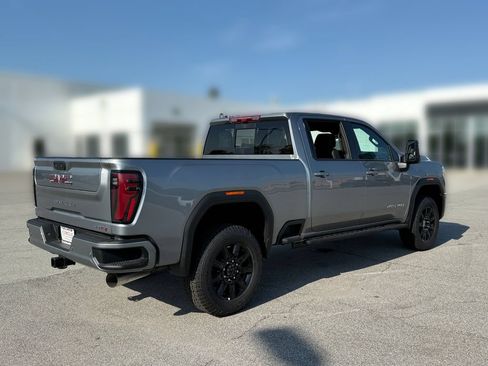 New 2026 GMC Sierra 3500 AT4 w/ AT4 Premium Plus Package AWD/4WD image 9