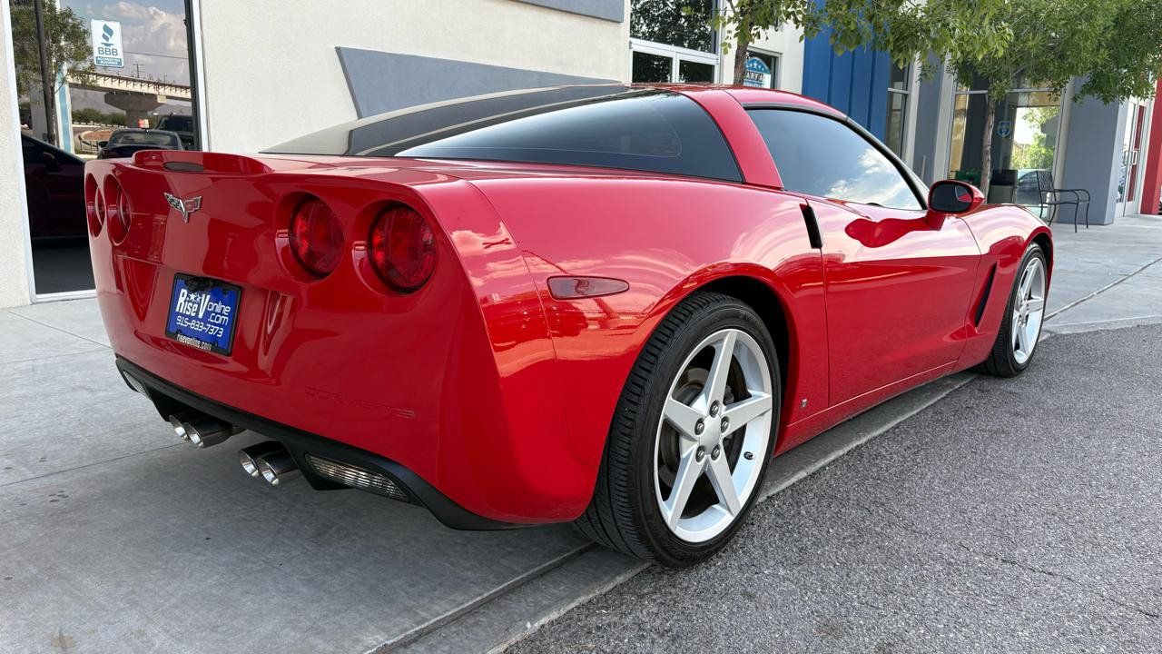 Used 2007 Chevrolet Corvette Coupe RWD image 8