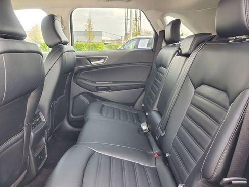 Used 2024 Ford Edge SEL AWD/4WD image 28
