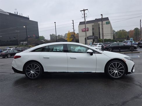 Certified 2023 Mercedes-Benz EQS 580 4MATIC Sedan image 6