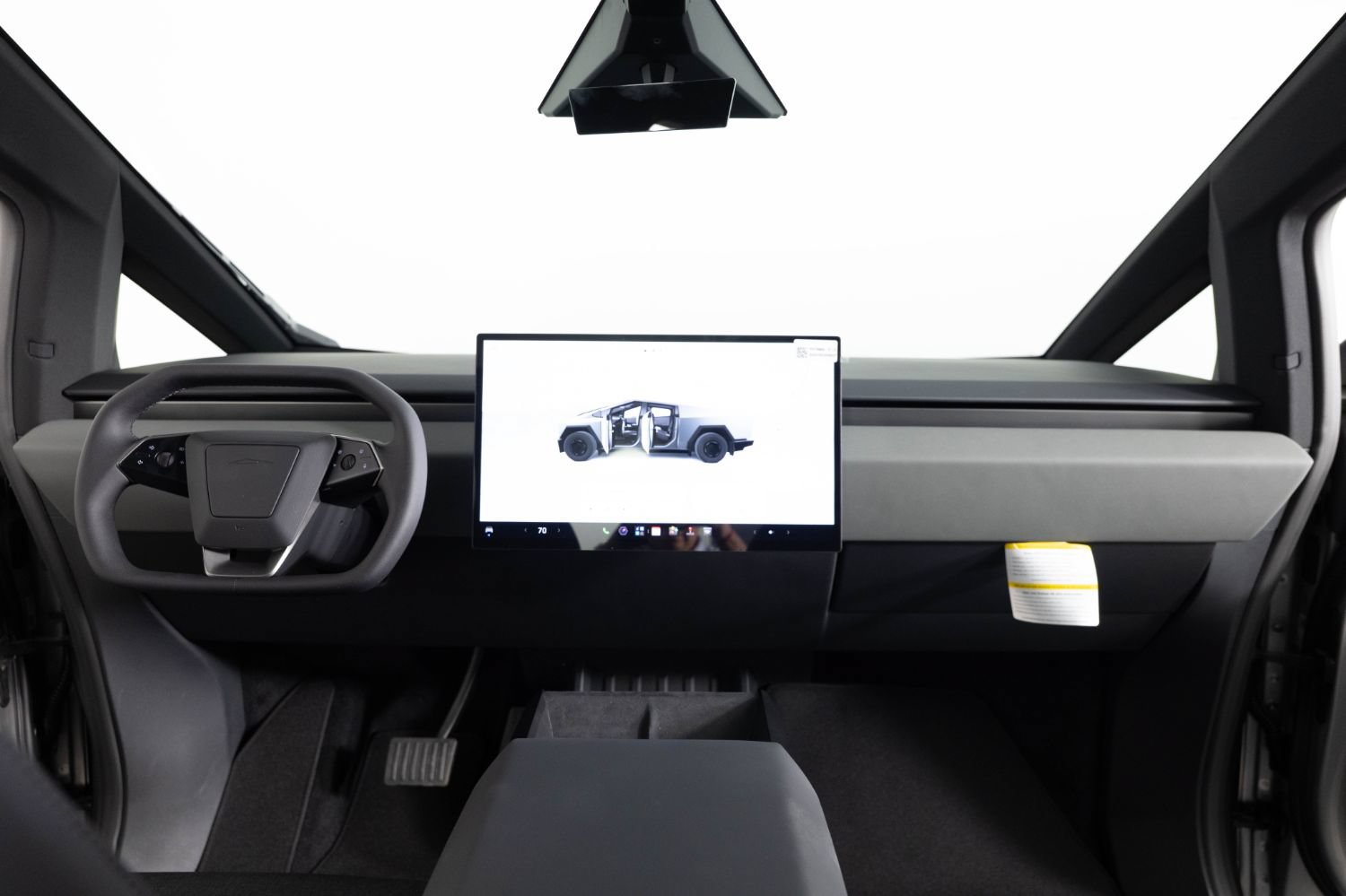 Used 2026 Tesla Cybertruck AWD Crew Cab image 33