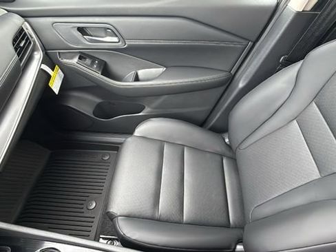 New 2026 Nissan Rogue SV image 12