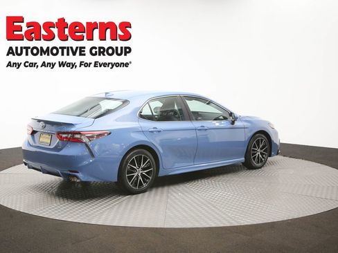 Used 2024 Toyota Camry SE image 42