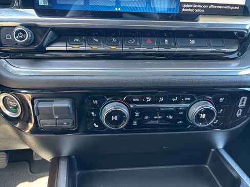 Used 2024 Chevrolet Silverado 1500 High Country AWD/4WD image 14