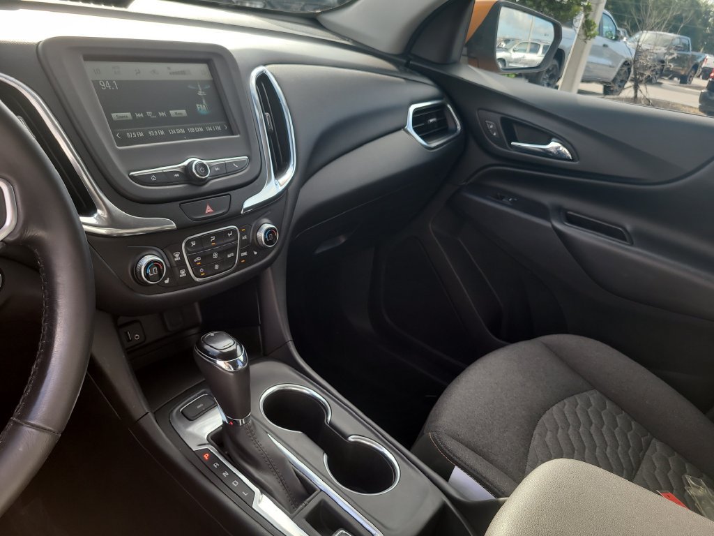 Used 2018 Chevrolet Equinox LT AWD/4WD image 25