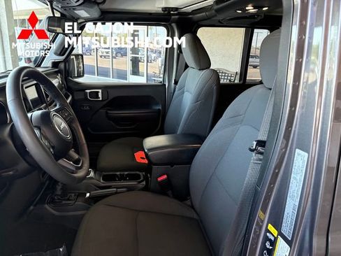 Used 2023 Jeep Wrangler Unlimited w/ Cold Weather Group AWD/4WD image 9