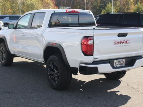 New 2025 GMC Canyon Elevation w/ Convenience Package image 5