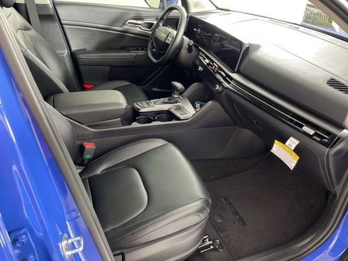 New 2026 Kia Sportage EX w/ EX Panorama Roof Package FWD image 46
