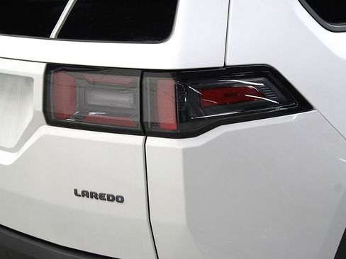 New 2026 Jeep Cherokee Laredo AWD/4WD image 40