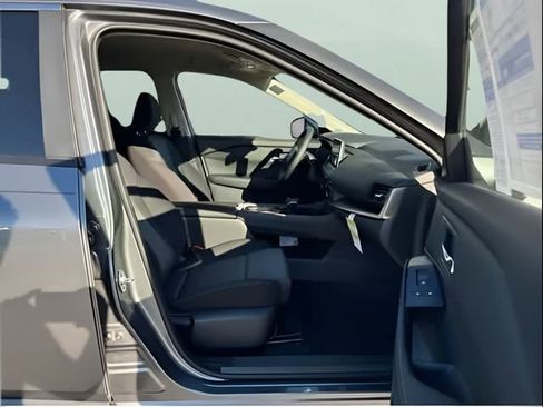 New 2026 Nissan Rogue SV w/ Cold Weather Package AWD/4WD image 26