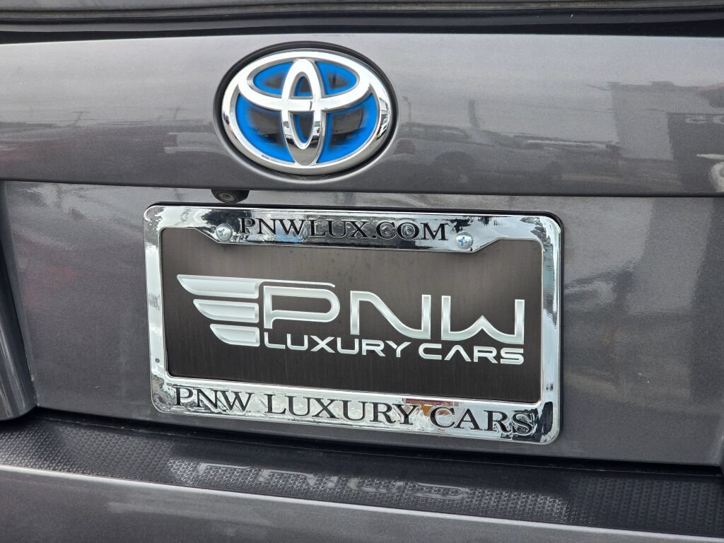 Used 2017 Toyota Prius Two FWD image 12