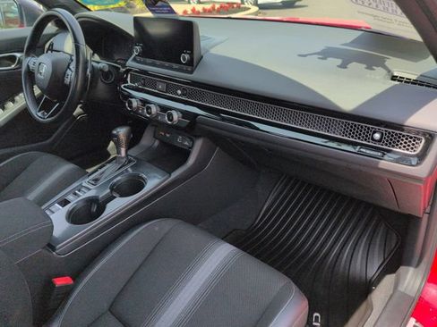 Used 2022 Honda Civic Sport image 29