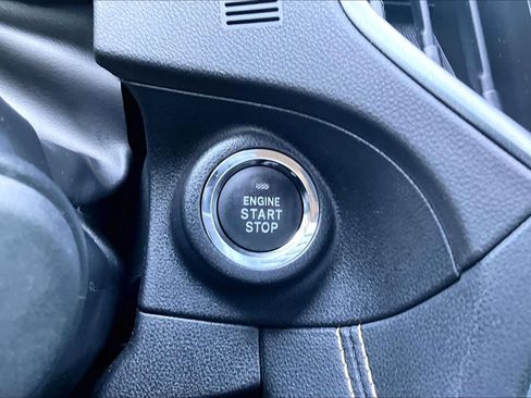Used 2023 Subaru Crosstrek 2.5i Sport AWD/4WD image 33