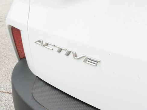 Used 2025 Ford Escape Active FWD image 11