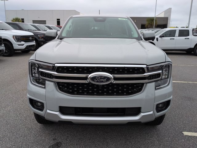 New 2026 Ford Ranger Lariat w/ Chrome Accent Package RWD image 9