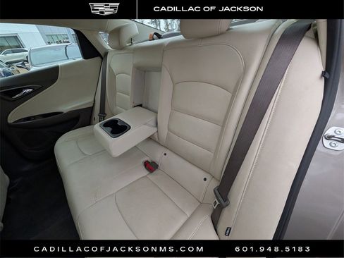 Used 2024 Chevrolet Malibu LT image 23