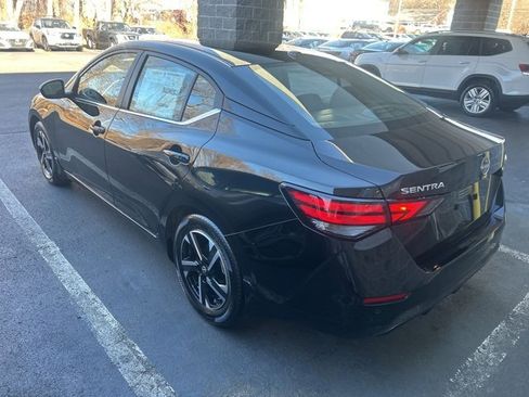 New 2025 Nissan Sentra SV w/ Trunk Package image 2