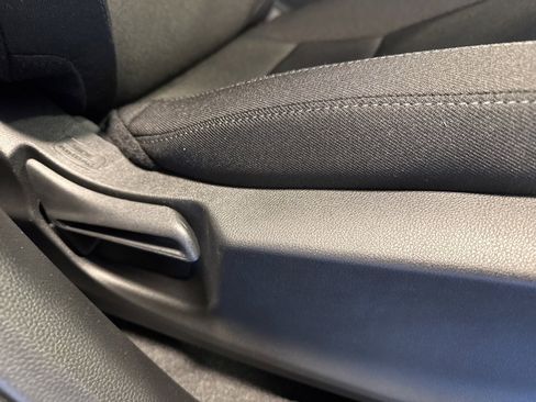 New 2025 Honda CR-V LX image 25