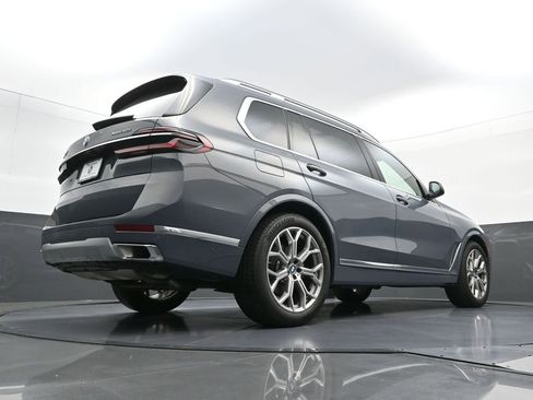 Used 2026 BMW X7 xDrive40i AWD/4WD image 28