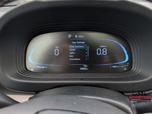 Used 2025 Hyundai Venue SEL FWD image 25