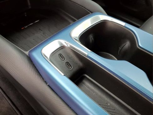 New 2026 Chevrolet Equinox EV LT FWD image 10