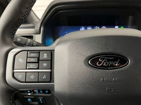 Used 2025 Ford F150 Lariat w/ Equipment Group 502A High AWD/4WD image 30