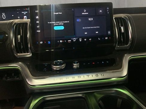 New 2026 Ford Expedition Max Platinum w/ Stealth Appearance Package AWD/4WD image 15