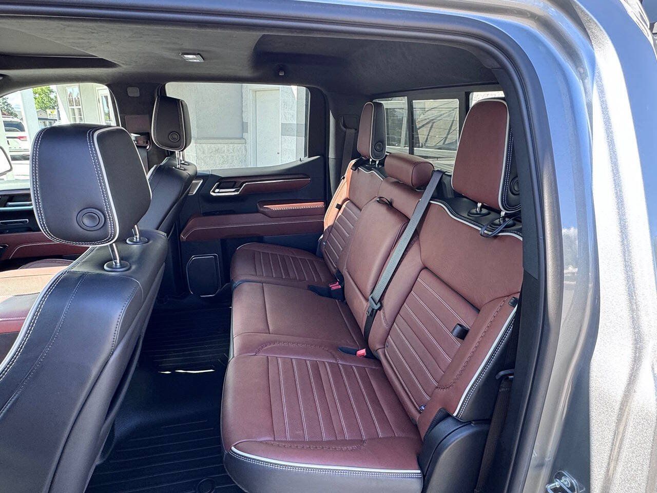 Used 2023 GMC Sierra 1500 Denali Ultimate AWD/4WD image 22