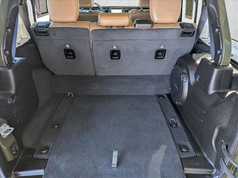 Used 2023 Jeep Wrangler Sahara image 19