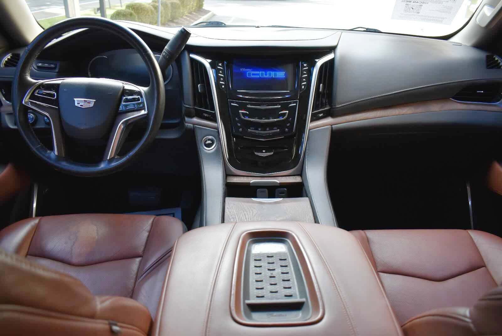 Used 2016 Cadillac Escalade ESV Premium AWD/4WD image 15