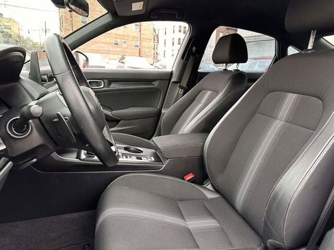 Used 2023 Honda Civic Sport image 19