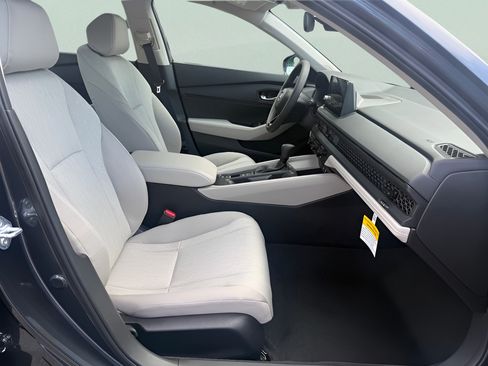 New 2026 Honda Accord LX image 14